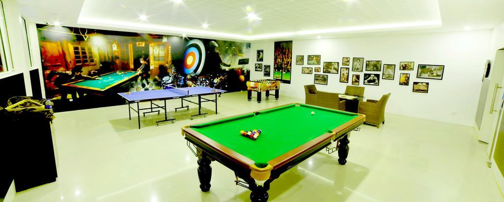 Gokulam Park Munnar Hotel Exterior photo