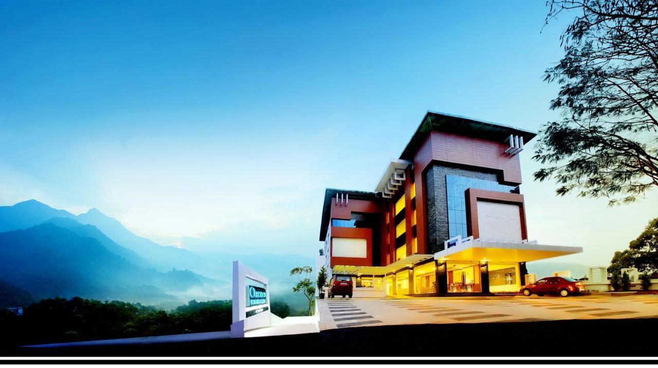 Gokulam Park Munnar Hotel Exterior photo