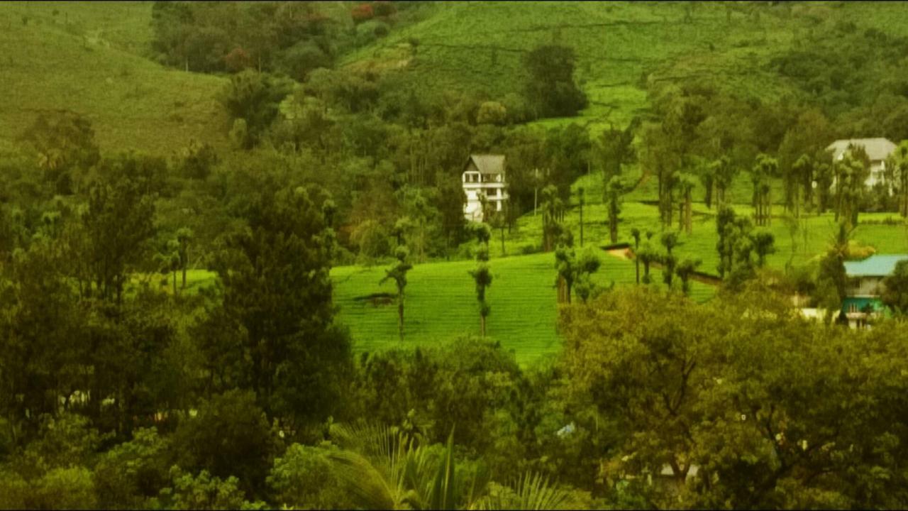 Gokulam Park Munnar Hotel Exterior photo
